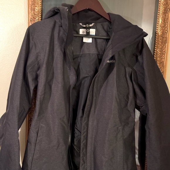 Blk Columbia Ski Jacket Shell (Near New, Worn 1x!), hidden zip compartments Sz M - Picture 4 of 6